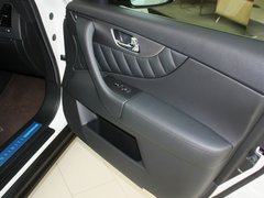 2013款 FX37 3.7L 自动 超越版 5座