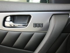 2013款 FX37 3.7L 自动 超越版 5座