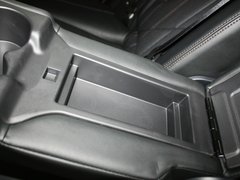 2013款 FX37 3.7L 自动 超越版 5座