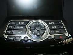 2013款 FX37 3.7L 自动 超越版 5座
