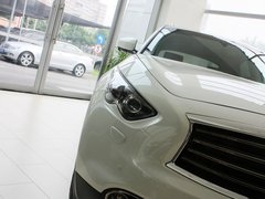2013款 FX37 3.7L 自动 超越版 5座