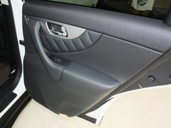 2013款 FX37 3.7L 自动 超越版 5座