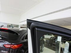 2013款 FX37 3.7L 自动 超越版 5座