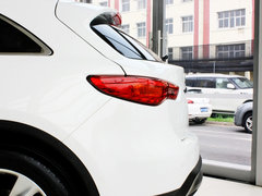2013款 FX37 3.7L 自动 超越版 5座
