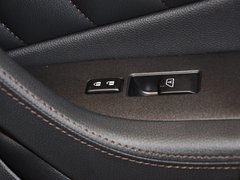 2013款 FX37 3.7L 自动 超越版 5座
