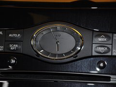 2013款 FX37 3.7L 自动 超越版 5座