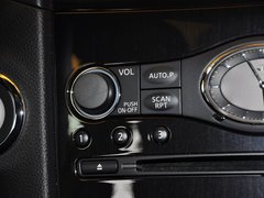 2013款 FX37 3.7L 自动 超越版 5座