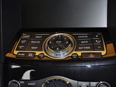2013款 FX37 3.7L 自动 超越版 5座