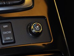 2013款 FX37 3.7L 自动 超越版 5座