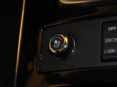 2013款 FX37 3.7L 自动 超越版 5座