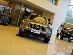 2013款 FX37 3.7L 自动 超越版 5座