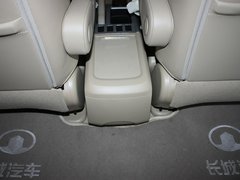 2012款 2.0T 手动 绿静四驱精英型 5座
