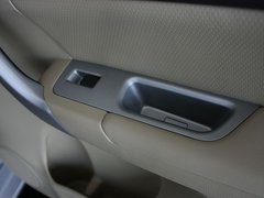 2012款 2.0T 手动 绿静四驱精英型 5座