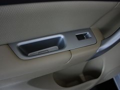 2012款 2.0T 手动 绿静四驱精英型 5座
