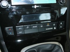 2012款 2.0T 手动 绿静四驱精英型 5座