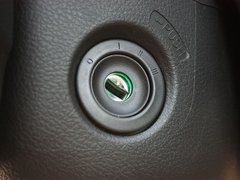 2012款 2.0T 手动 绿静四驱精英型 5座