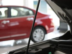 2012款 2.0T 手动 绿静四驱精英型 5座