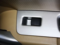 2012款 2.0T 手动 绿静四驱精英型 5座