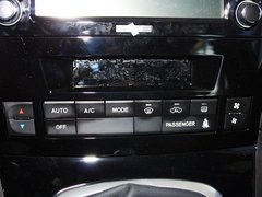 2012款 2.0T 手动 绿静四驱精英型 5座