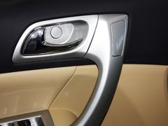 2012款 2.0T 手动 绿静四驱精英型 5座