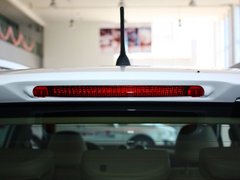 2012款 2.0T 手动 绿静四驱精英型 5座