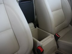 2012款 1.8TSI 手动 两驱进享版 5座