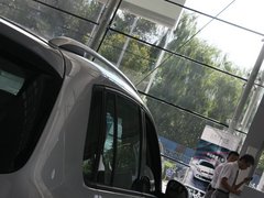 2012款 1.8TSI 手动 两驱进享版 5座