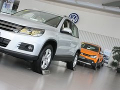 2012款 1.8TSI 手动 两驱进享版 5座