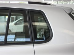 2012款 1.8TSI 手动 两驱进享版 5座