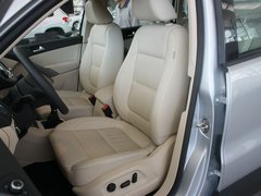 2012款 1.8TSI 手动 两驱进享版 5座