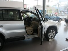 2012款 1.8TSI 手动 两驱进享版 5座