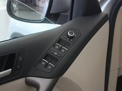 2012款 1.8TSI 手动 两驱进享版 5座