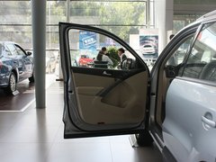 2012款 1.8TSI 手动 两驱进享版 5座