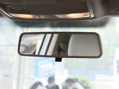2012款 1.8TSI 手动 两驱进享版 5座