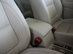 2012款 1.8TSI 手动 两驱进享版 5座
