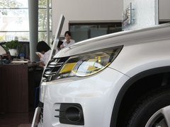 2012款 1.8TSI 手动 两驱进享版 5座