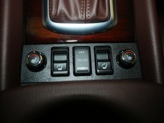 2013款 EX25 2.5L 自动 两驱尊雅版 5座