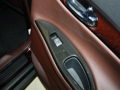 2013款 EX25 2.5L 自动 两驱尊雅版 5座