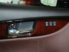 2013款 EX25 2.5L 自动 两驱尊雅版 5座