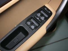 2012款 精英版 1.6L CVT 豪华型 5座
