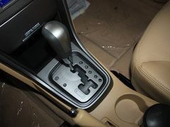 2012款 精英版 1.6L CVT 豪华型 5座