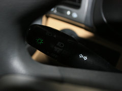 2012款 精英版 1.6L CVT 豪华型 5座