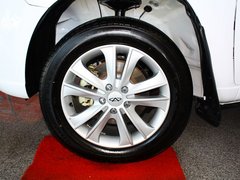 2012款 精英版 1.6L CVT 豪华型 5座