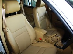 2012款 精英版 1.6L CVT 豪华型 5座