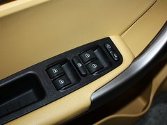 2012款 精英版 1.6L CVT 豪华型 5座