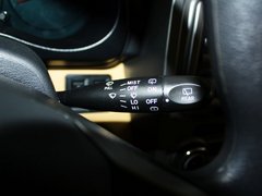 2012款 精英版 1.6L CVT 豪华型 5座