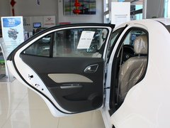 2012款 1.5L 手动 精英型