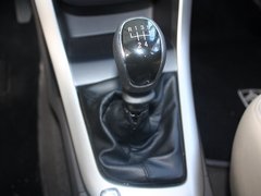 2012款 1.5L 手动 精英型