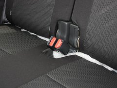 2012款 1.3 自动 JLX 4座