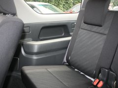 2012款 1.3 自动 JLX 4座